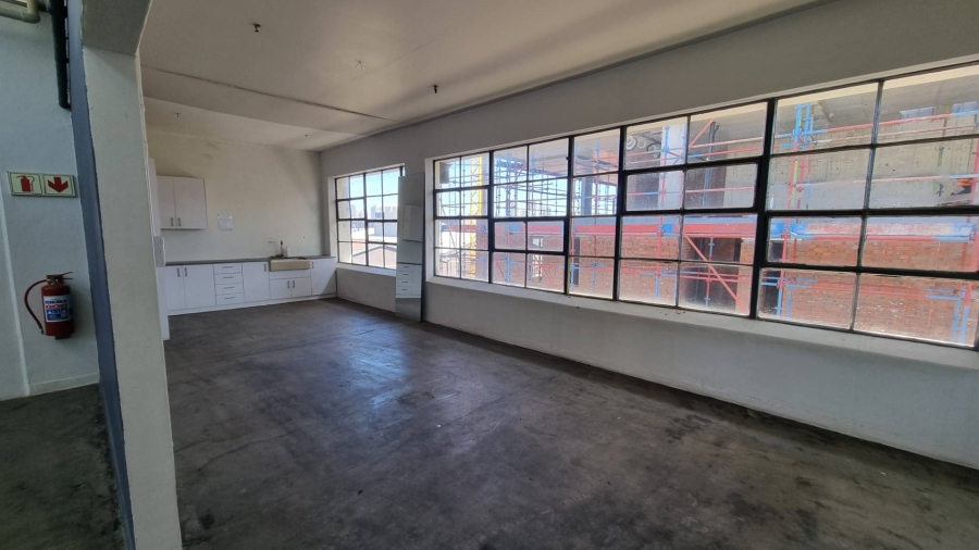 To Let Commercial Property for Rent in Woodstock Western Cape